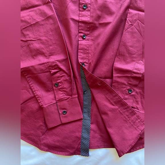 Manwan Walk red full-sleeve shirt - Picture 3 of 5